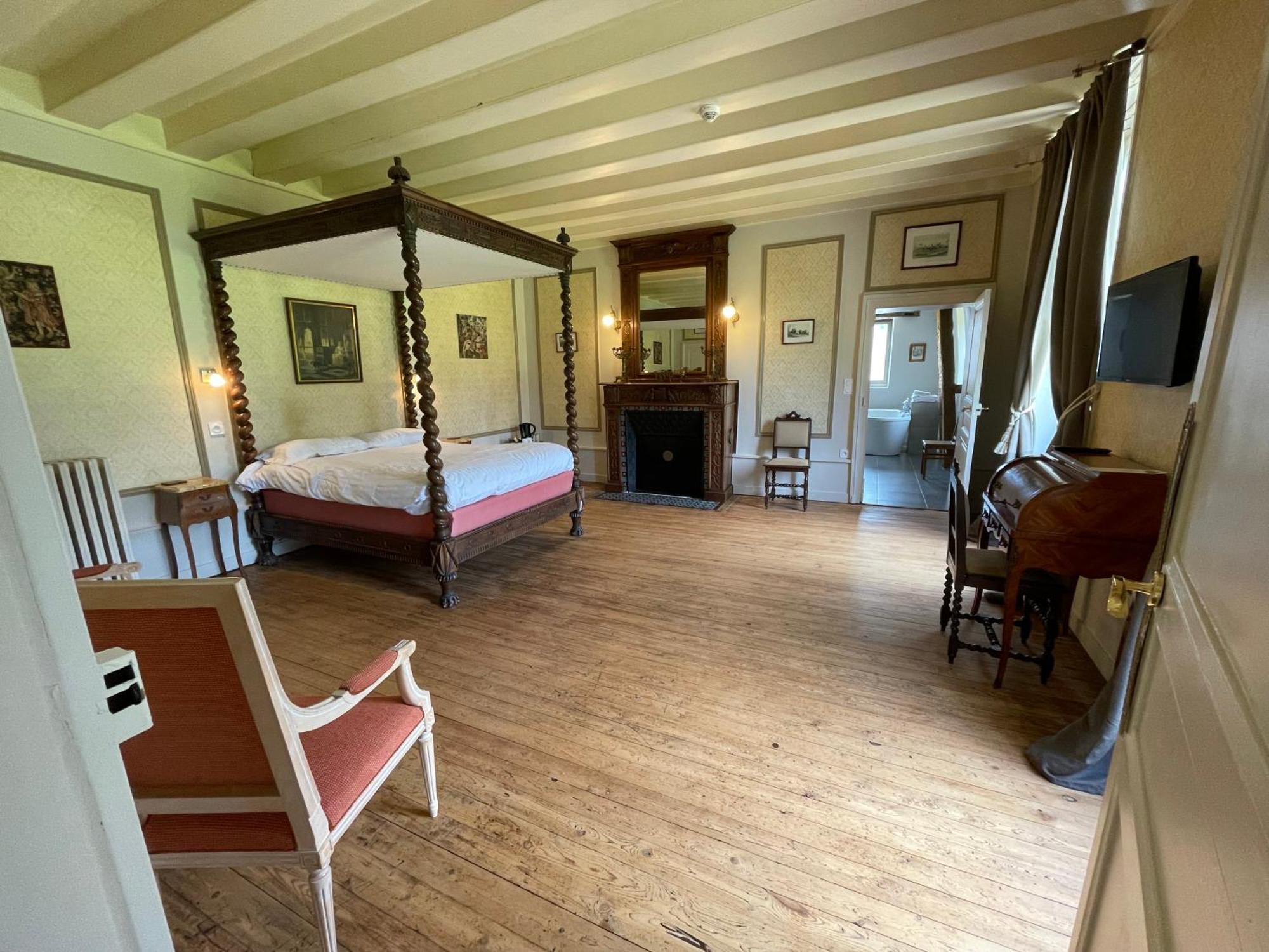 Chateau De La Coutanciere ブレン・シュル・アロンヌ エクステリア 写真