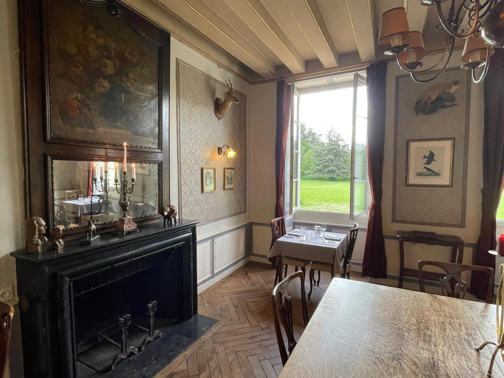 Chateau De La Coutanciere ブレン・シュル・アロンヌ エクステリア 写真