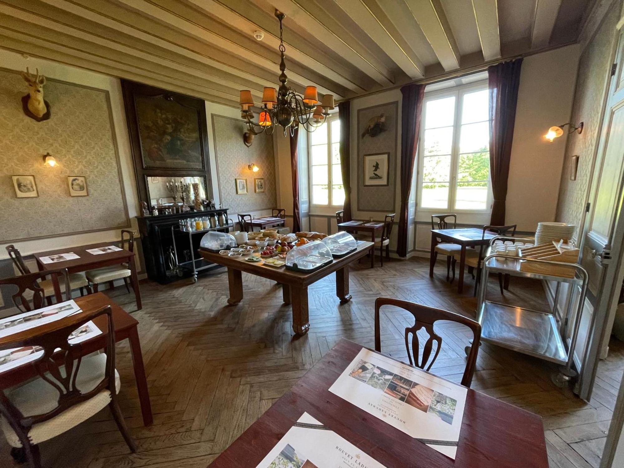 Chateau De La Coutanciere ブレン・シュル・アロンヌ エクステリア 写真