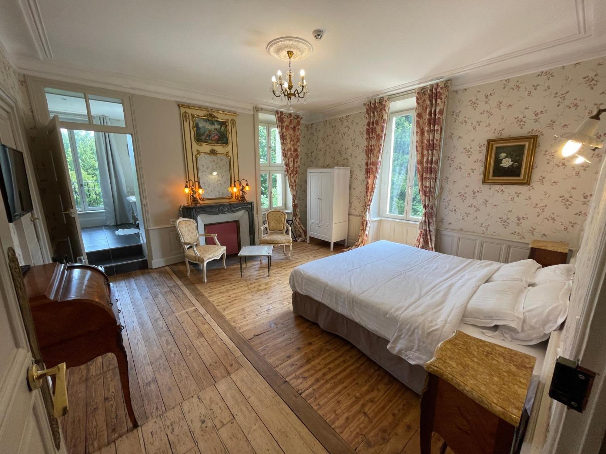 Chateau De La Coutanciere ブレン・シュル・アロンヌ エクステリア 写真